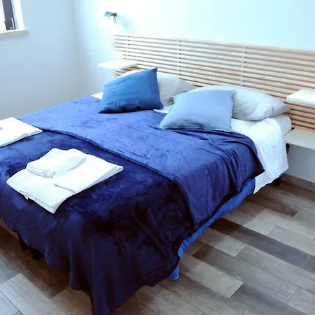 La Cascina Del Viaggiatore Guest house Pianola